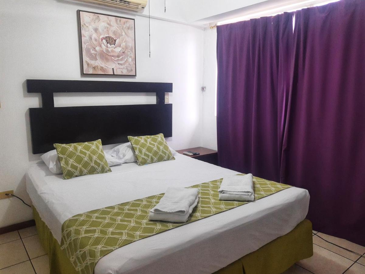 Suites & Apartments San Benito - Flats San Salvador Zewnętrze zdjęcie