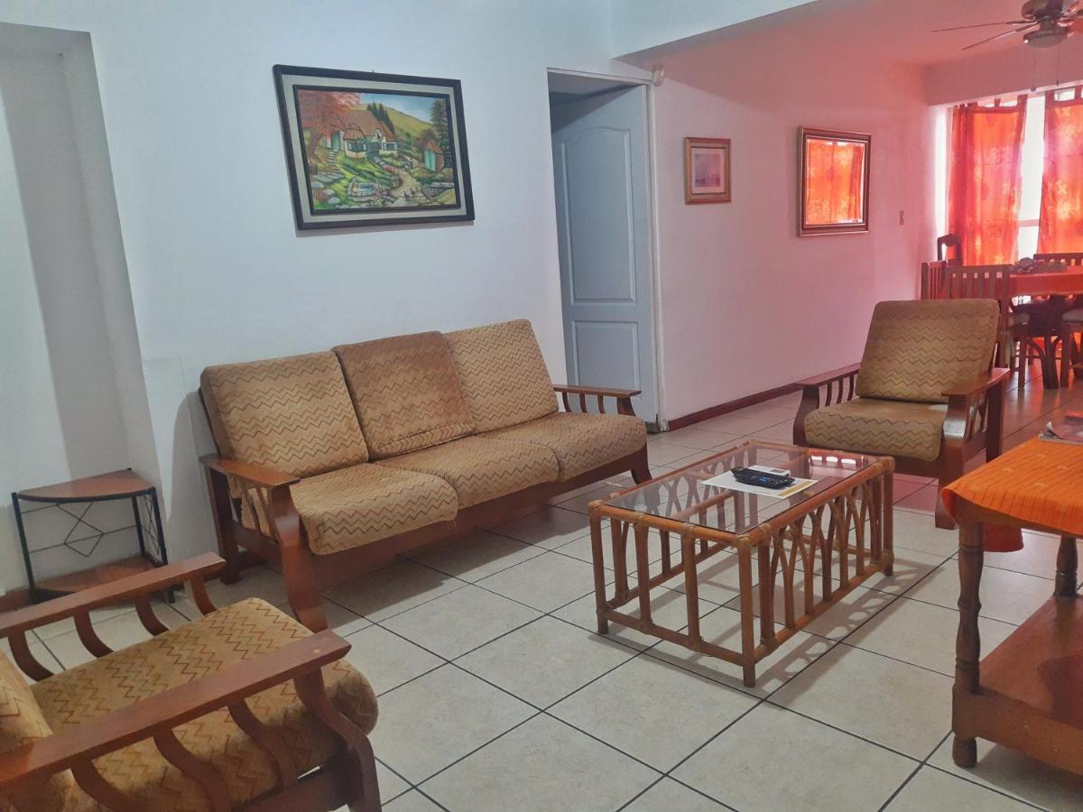 Suites & Apartments San Benito - Flats San Salvador Zewnętrze zdjęcie