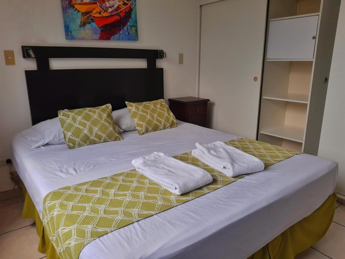 Suites & Apartments San Benito - Flats San Salvador Zewnętrze zdjęcie