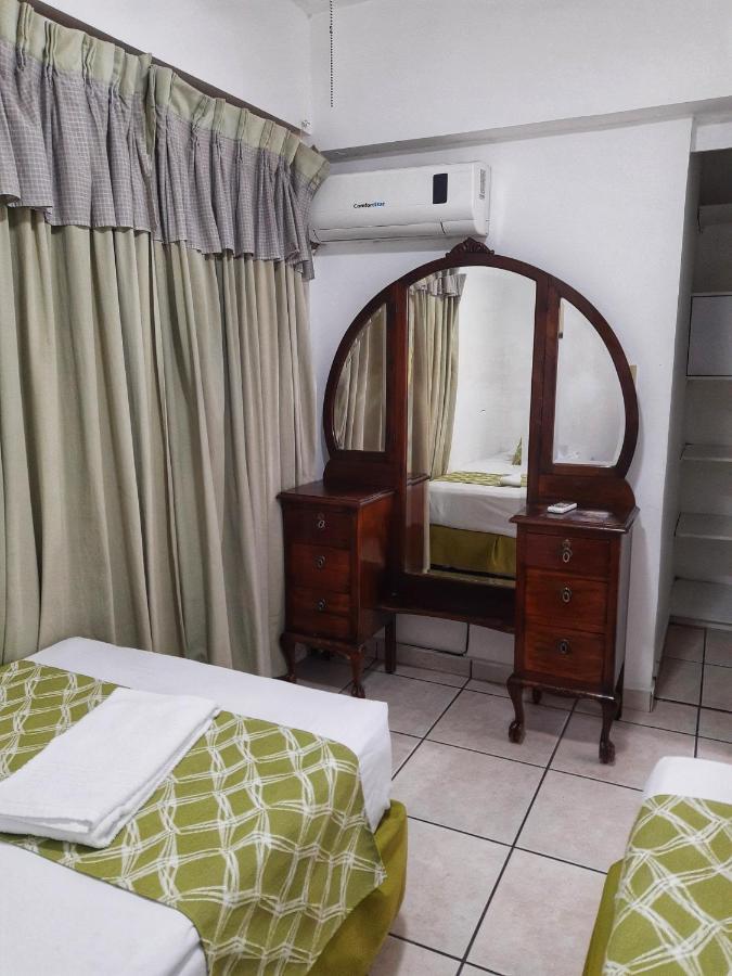 Suites & Apartments San Benito - Flats San Salvador Zewnętrze zdjęcie